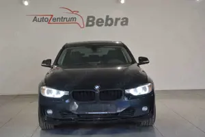 BMW 328 i xDrive Limousine Automatik/Xenon/Navi/Leder Bild 2