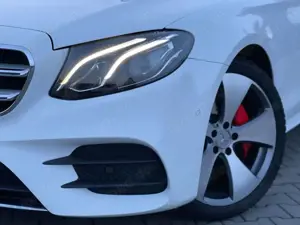 Mercedes-Benz E 200 Limousine/AMG-Line/Automatik/AHK/19"LM Bild 4