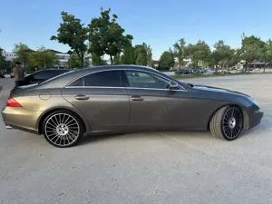 Mercedes-Benz CLS 350 CGI 7G-TRONIC Bild 2