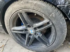 BMW 318 318i Edition Sport Bild 4