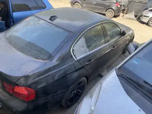 BMW 318 318i Edition Sport Bild 3