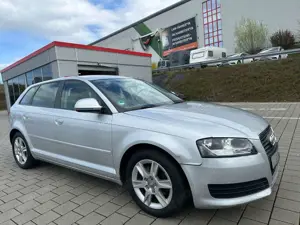Audi A3 Sportback 1.6 Attraction*KLIMAAUTOMATIK*ALU*