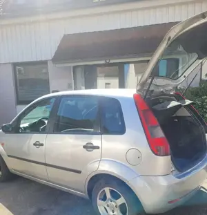 Ford Fiesta Fiesta 1.4 Viva X Bild 4