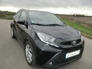 Toyota Aygo X neues Modell 8 fach bereift, Kamera, neuer TÜV, Spurhalteassistent, Abstandswarner