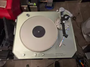 Plattenspieler Marantz TT 1000 Esotec Tonarm Dynavector DV-505