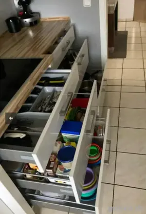 Hochwertige Küche Bild 8