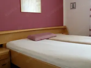 Welche geflegte schlanke Sie 20-50 J
