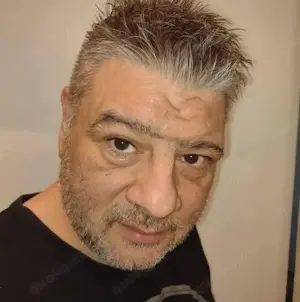 47 jähriger Grieche sucht Dame 