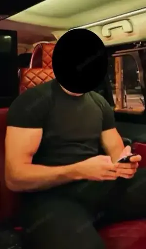 Ich suche eine Sie, für ein paar schöne Stunden bei mir zu Hause.