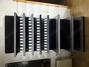 Regal Tegometall 1m   mit 56 Pushern und 4 Fachböden für Kiosk