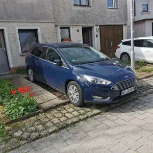 Ford Focus Turnier 1.5 TDCi DPF Start-Stopp-System Titanium