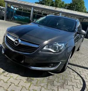 Opel Insignia 2.0 CDTI Sports Tourer ecoFLEXStart/Stop Business Bild 2
