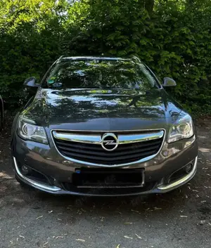 Opel Insignia 2.0 CDTI Sports Tourer ecoFLEXStart/Stop Business Bild 1
