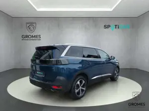 Peugeot 5008 1.6 PureTech 180 GT EAT8 7-Sitzer Navi ACC LED Dig Bild 3