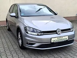 Volkswagen Golf Comfortline BMT*NAVI*KLIMAUT*PDC*TOUCH*XENON*FrASS
