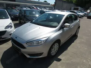Ford Focus Lim.KLIMA,ALU,AHK,45000 KM.