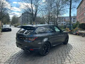 Land Rover Range Rover Sport Range Rover Sport D300 (SDV6) HSE Dynamic Bild 2