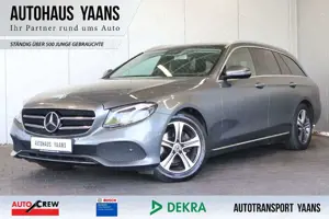 Mercedes-Benz E 220 d Avantgarde WIDE+KEY+KAM+STDHZG+PANO+AHK