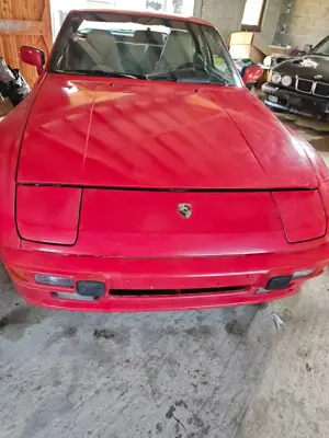 Porsche 944 944