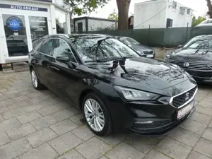 SEAT Leon Sportstourer Xcellence *1.Hand*Navi*Euro 6* Bild 3
