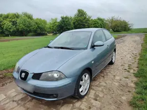 SEAT Ibiza 1,4 Sport Edition, TÜV bis Juni 2025, 8 Reifen
