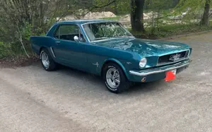 Ford Mustang 65er Coupé V8 Bild 2