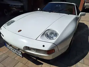 Porsche 928 S4 perfekter Zustand Tüv neu,