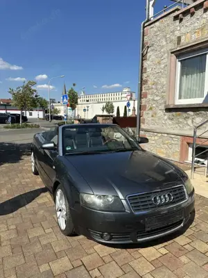 Audi A4 1.8 T Cabriolet S-Line Bild 4