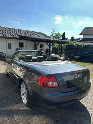 Audi A4 1.8 T Cabriolet S-Line Bild 3