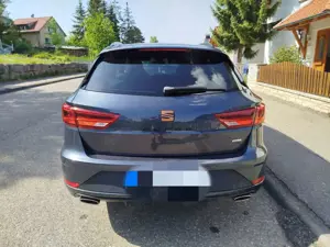 SEAT Leon Cupra 300 4Drive Bild 4