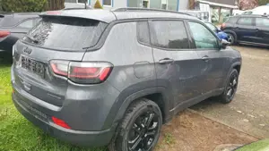 Jeep Compass Longitude FWD Night Eagle Bild 4