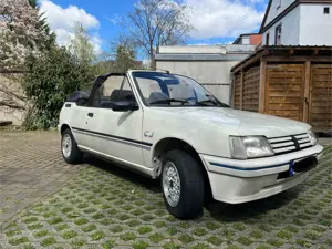 Peugeot 205 CJ