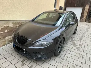 SEAT Leon 2.0 T FSI DSG FR