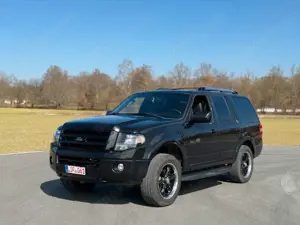 Ford Expedition V8 LPG Vollausstattung 8 Sitze Bild 2