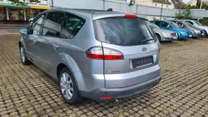 Ford S-Max Titanium  7 Sitzer Bild 5