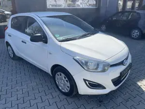 Hyundai i20 1.2 5 Star Edition 2.Hand Tüv Neu Bild 3