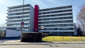 Gepflegte Eigentumswohnung mit Balkon im 5. Obergeschoss