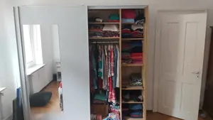Schlafzimmerschrank