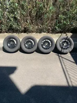 4 Dunlop Winterräder komplett gebraucht 205   55 R16