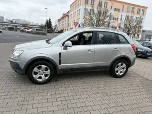 Opel Antara Edition 2,4 4x4*MFL*KLIMA*TEMPO*AHK*PDC** Bild 4