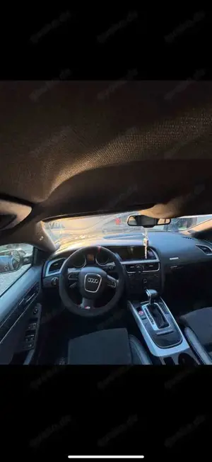 Audi A5 2.7 TDI. S-line Paket Bild 3