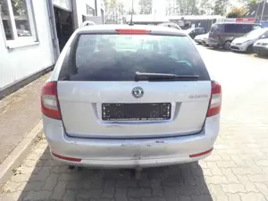 Skoda Octavia Combi Ambiente 4X4 Bild 5