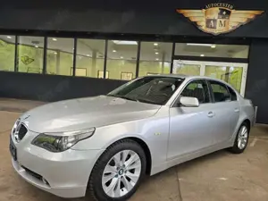 BMW 530 i E60 Lim. Automatik LEDER/NAVI/PDC/NAVI/SZH