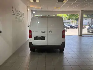 Opel Vivaro Kasten Edition M Bild 5
