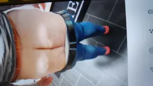 Dicker schöner Hintern von milf 