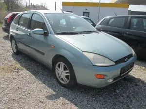 Ford Focus 1.8 Trend! erst 79.000 km! TÜV neu!