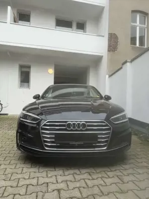 Audi A5 quattro sport