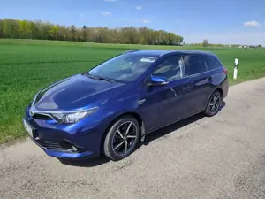 Toyota Auris Auris 1.8 VVT-i Hybrid Automatik Touring Sports Ed