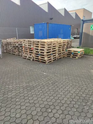 Einweg Holzpaletten zu verschenken  Bild 2