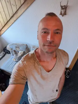 Ich suche eine Frau ab 30 bis 60 für eine Beziehung 